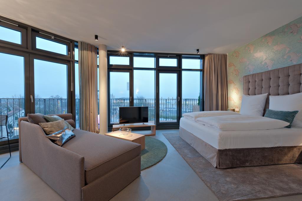 Im Bunker Monaco di Baviera